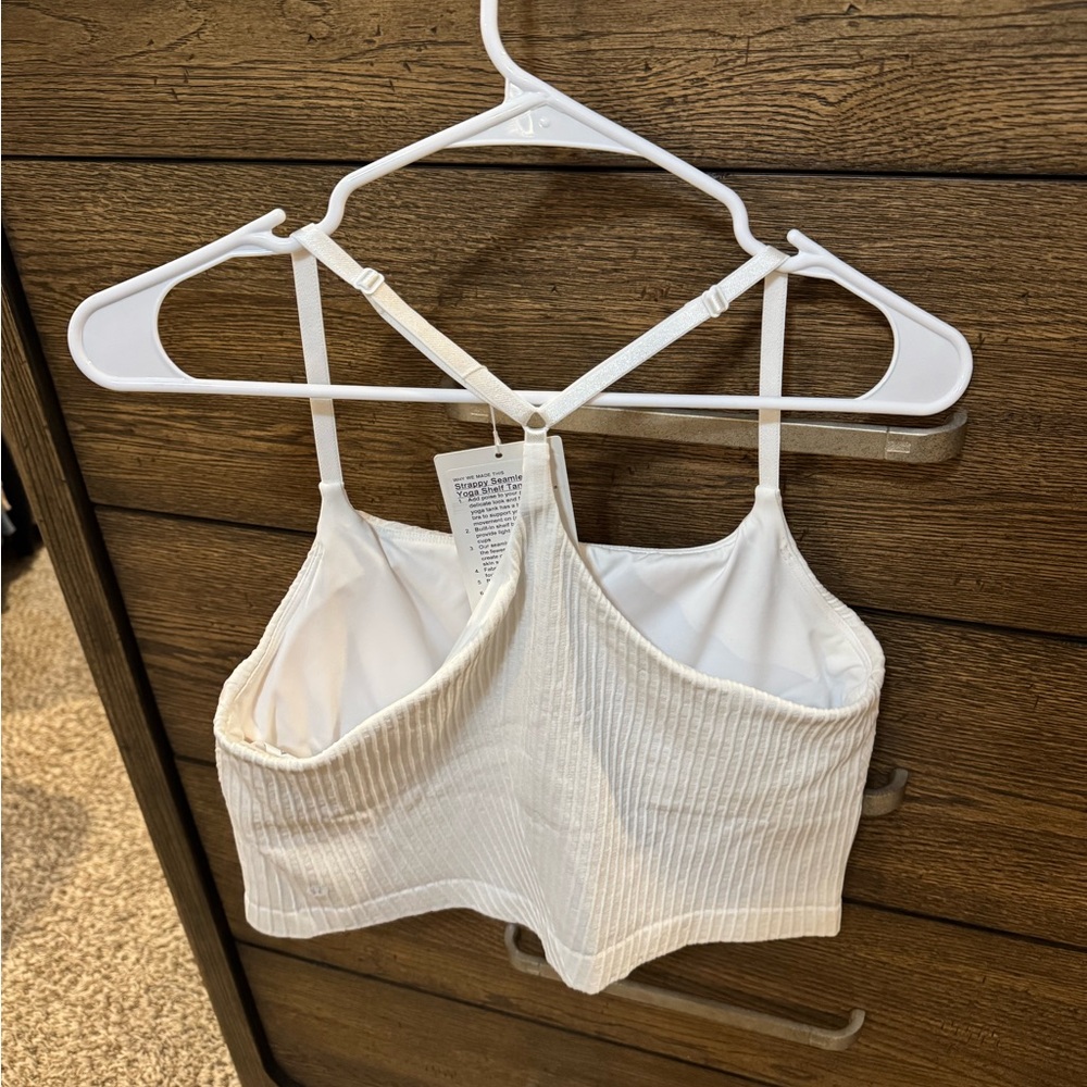 Lululemon Shelf Tank Yoga Top - Picture 2 of 3